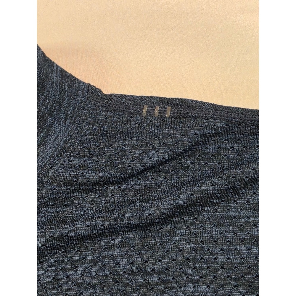 Lululemon Metal Vent Tech 1/2 Zip 2.0 Pullover XL Blue Grey Space Dye Heather - Picture 3 of 9